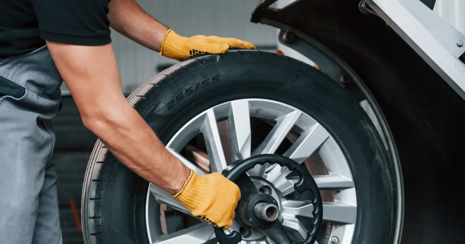 expert wheel balancing service uae tyrescart